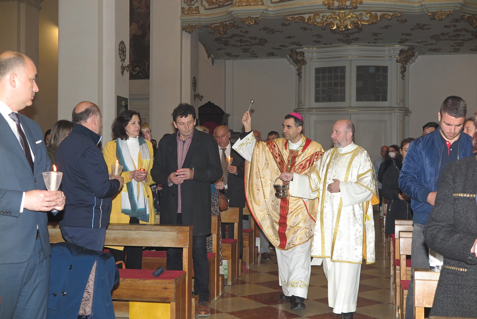 Vazmeno bdjenje u dubrovačkoj katedrali IKA