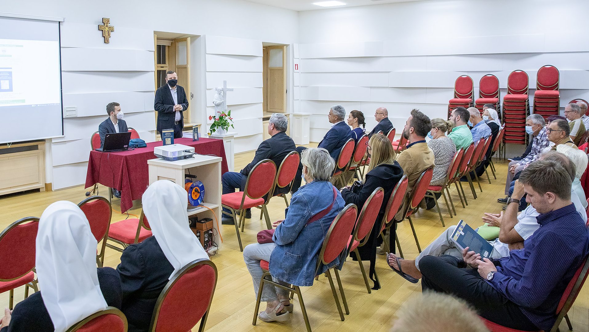 Predstavljen zbornik radova „Antemurale Christianitatis Crkva i